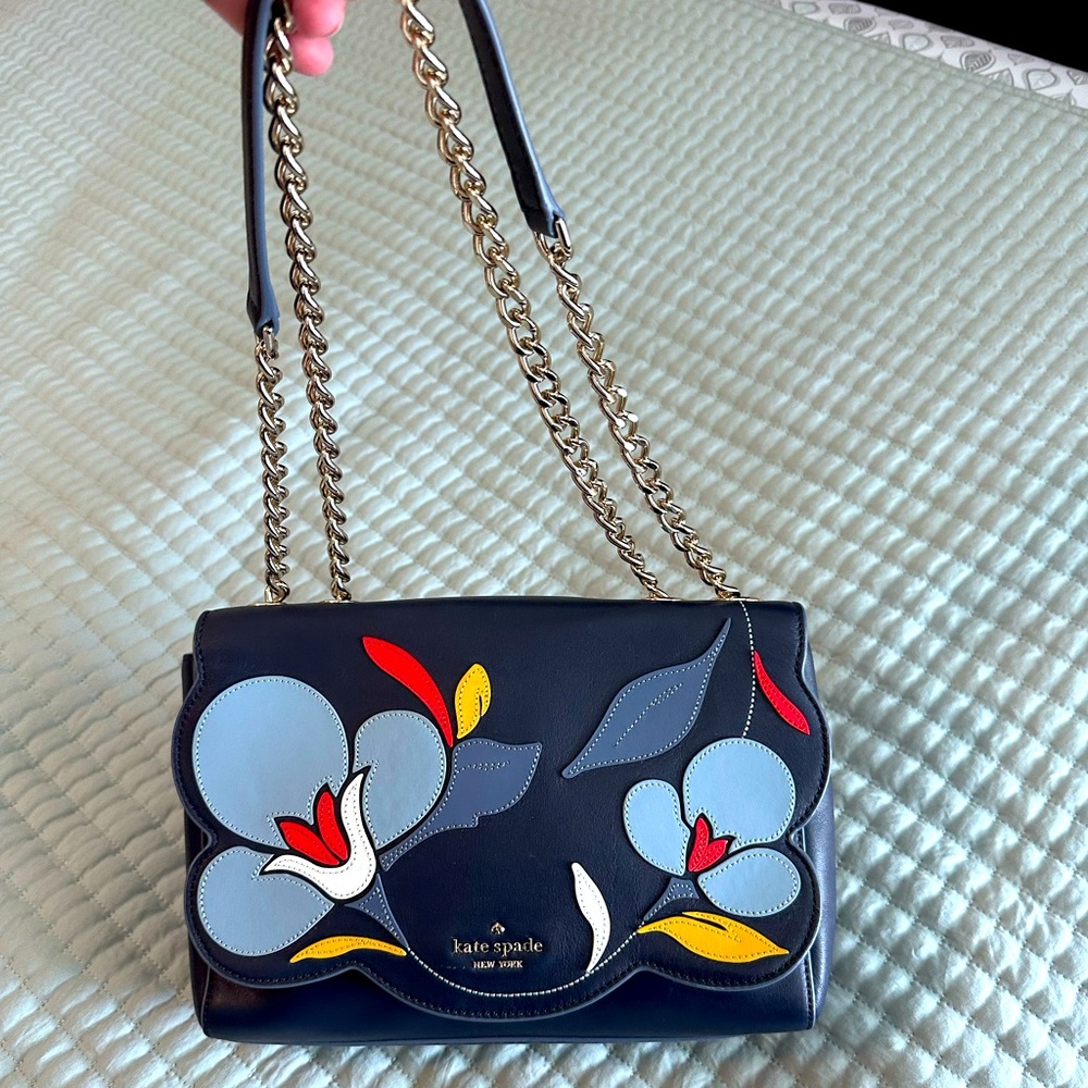 EUC Kate Spade Blue Leather Floral Chain Strap Bag